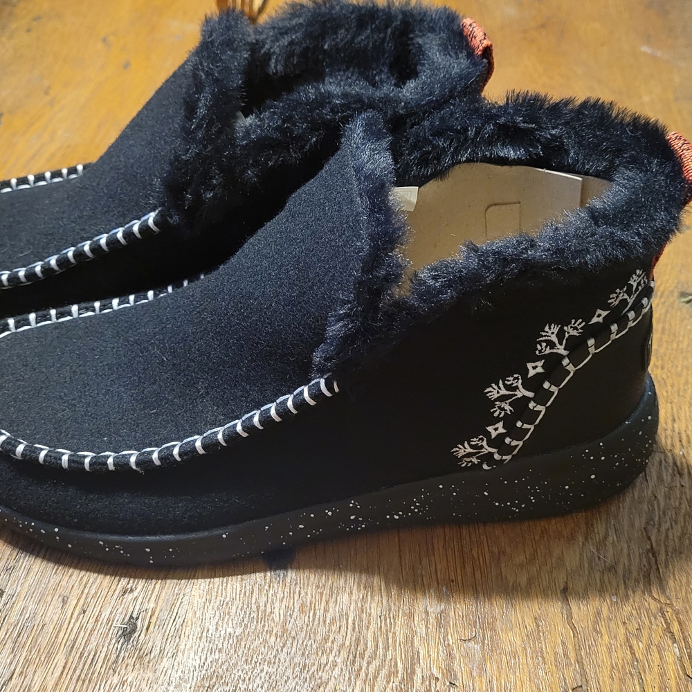 Hey Dude Black Ankle Boots with White Stitching